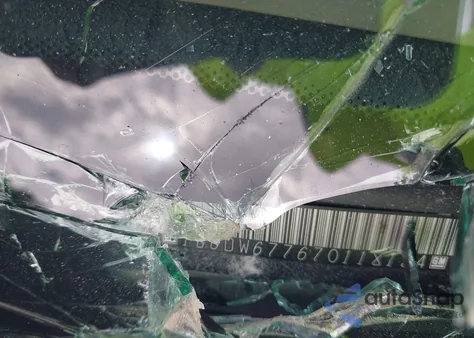 2007 Cadillac Sts V6 from USA, damaged, VIN 1G6DW677670118184